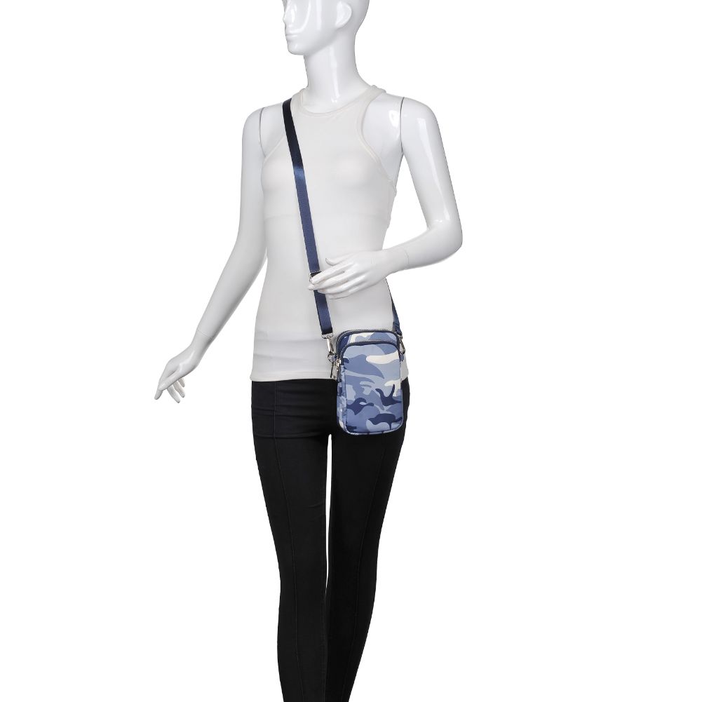 Sol and Selene Divide & Conquer Crossbody 841764106054 View 5 | Blue Camo Silver