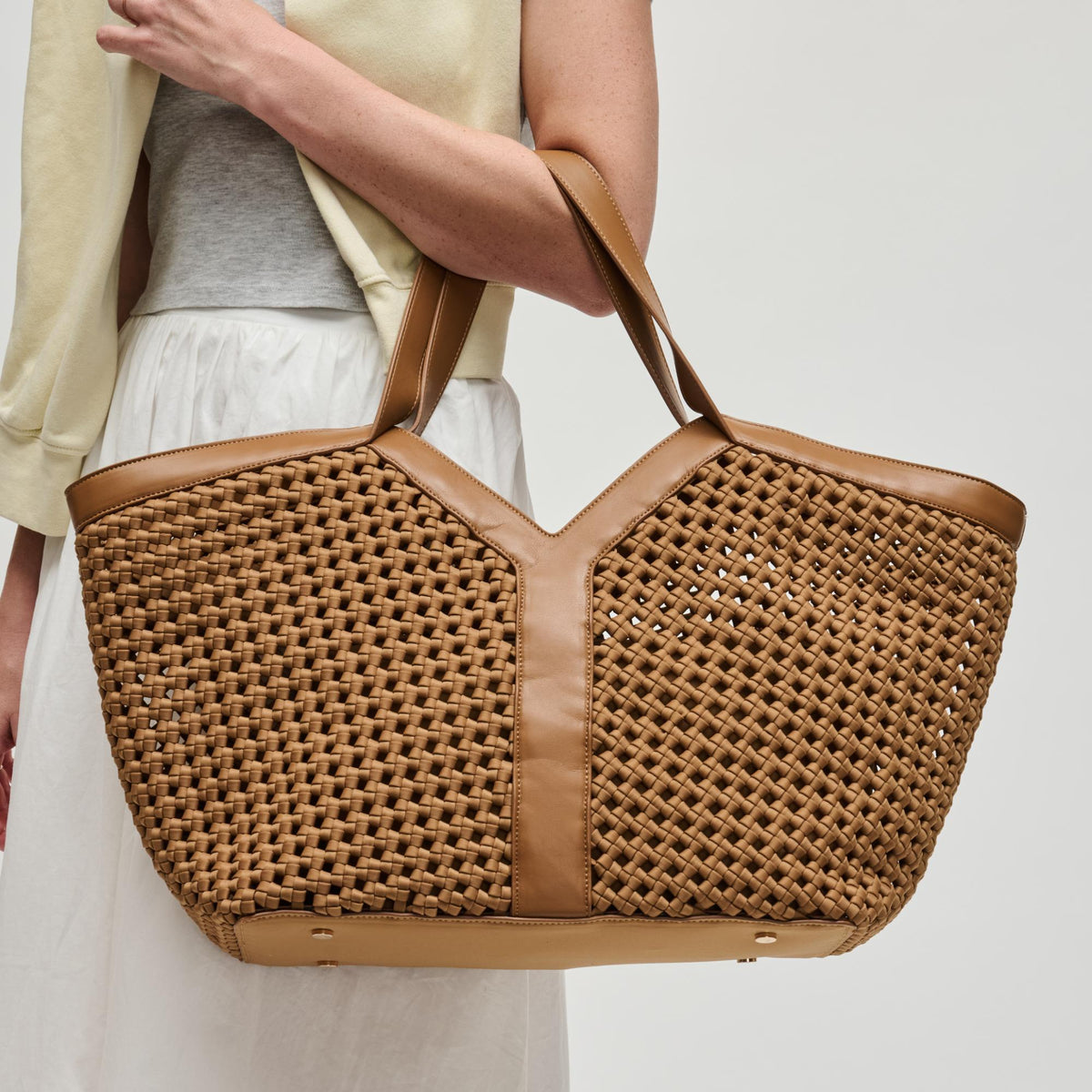 Woman wearing Sand Sol and Selene Calypso Tote 841764112925 View 2 | Sand