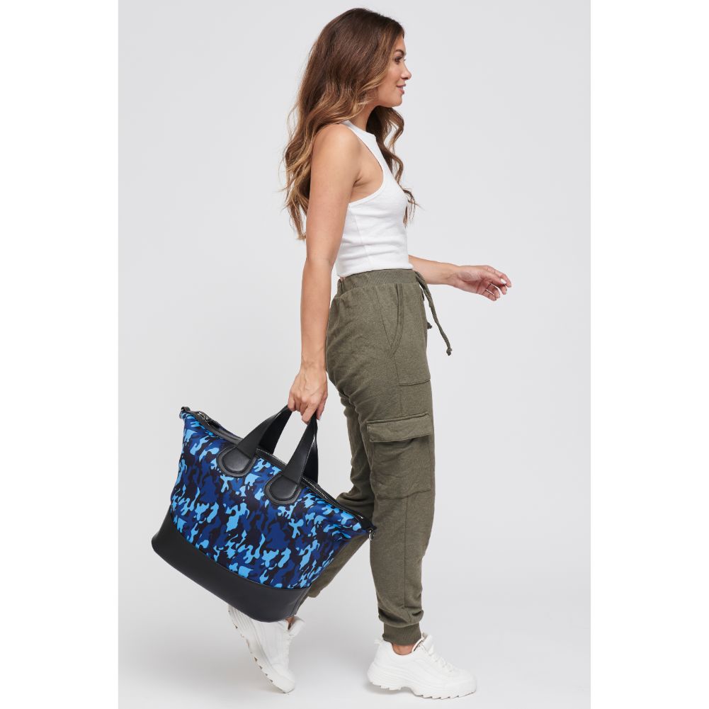 Woman wearing Navy Camo Sol and Selene Dream Big Weekender 841764105392 View 3 | Navy Camo