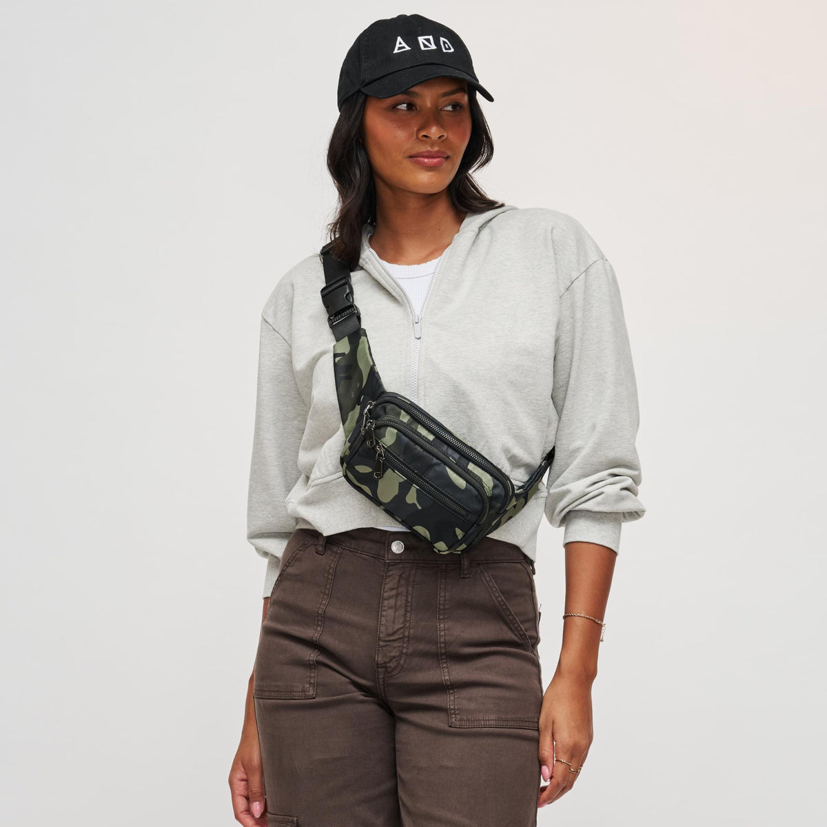 Woman wearing Camo Sol and Selene Hip Hugger Belt Bag 841764104135 View 1 | Camo