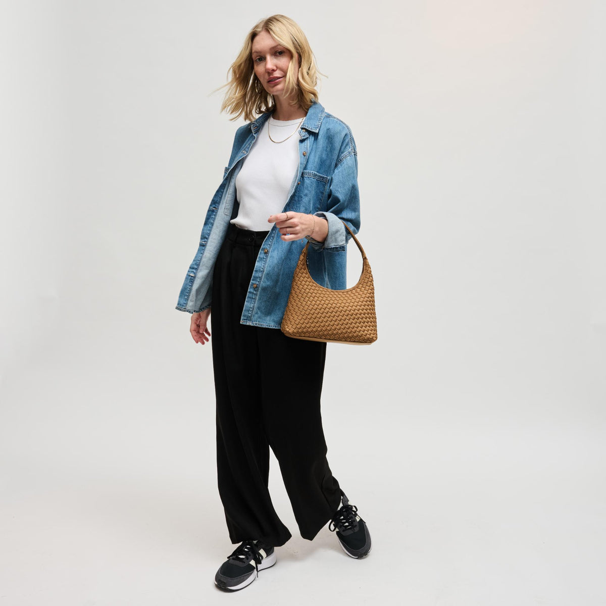 Woman wearing Sand Sol and Selene Harmonia - Woven Neoprene Shoulder Bag 841764112574 View 4 | Sand