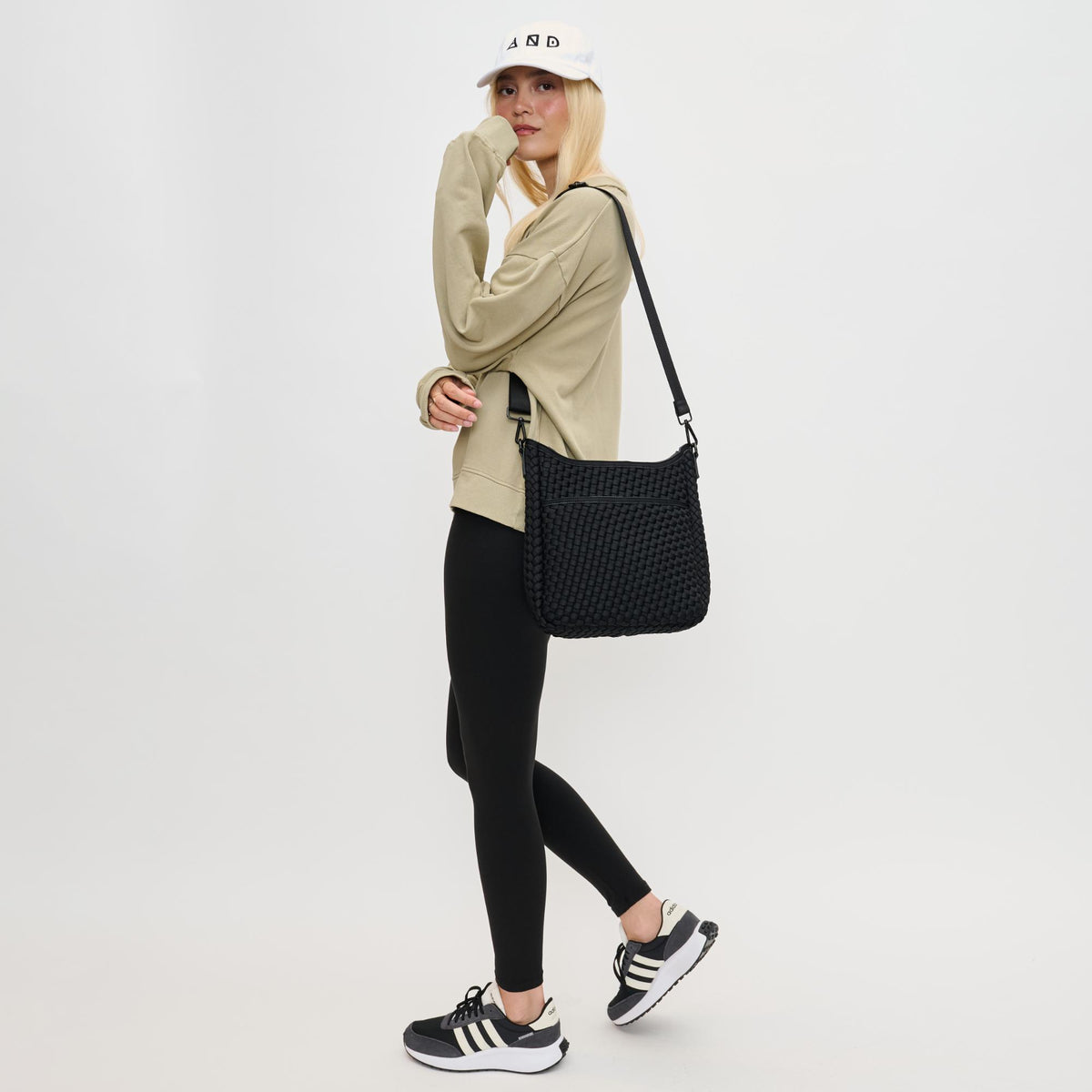 本革セメタリークロス & 1ポイントクロス デザイン / スナットパック Kismet - Woven Neoprene - Sol and Selene