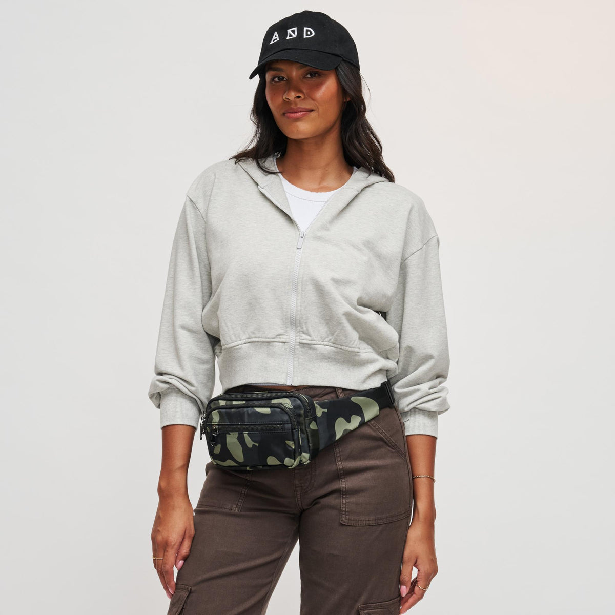 Woman wearing Camo Sol and Selene Hip Hugger Belt Bag 841764104135 View 3 | Camo