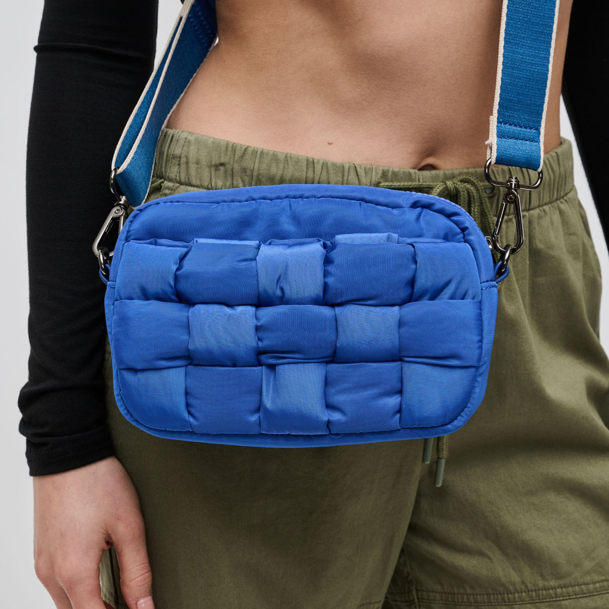 Woman wearing Cobalt Sol and Selene Inspiration - Woven Nylon Crossbody 841764107624 View 4 | Cobalt