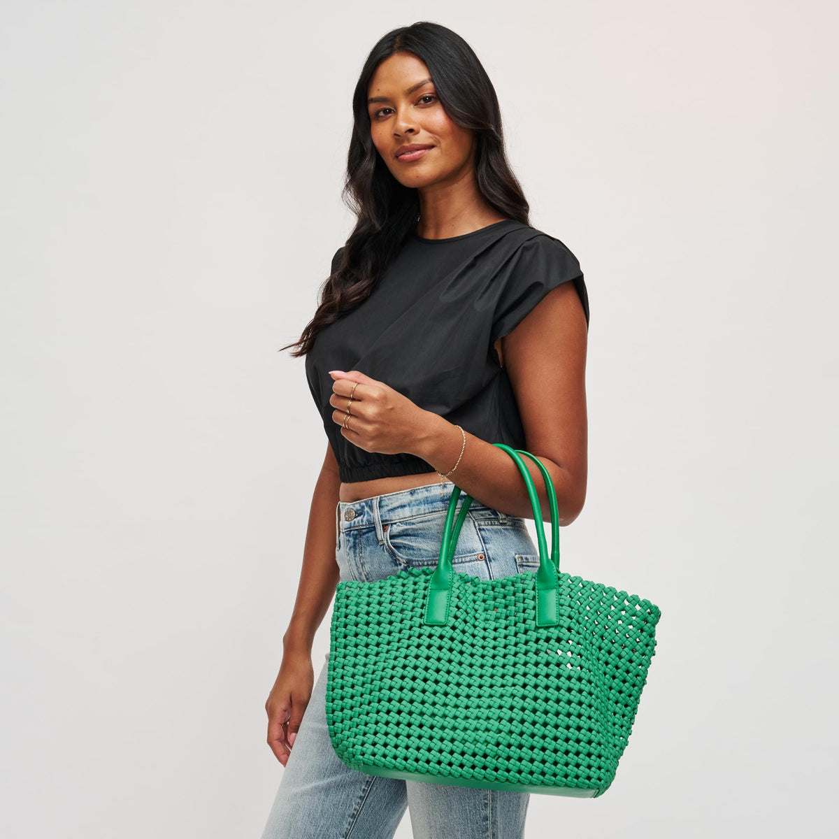 Woman wearing Kelly Green Sol and Selene Solstice - Medium Tote 841764109956 View 3 | Kelly Green