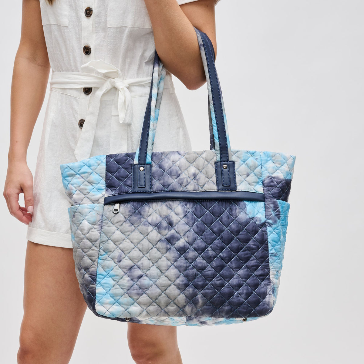 Woman wearing Denim Multi Sol and Selene No Filter Tote 841764105255 View 4 | Denim Multi