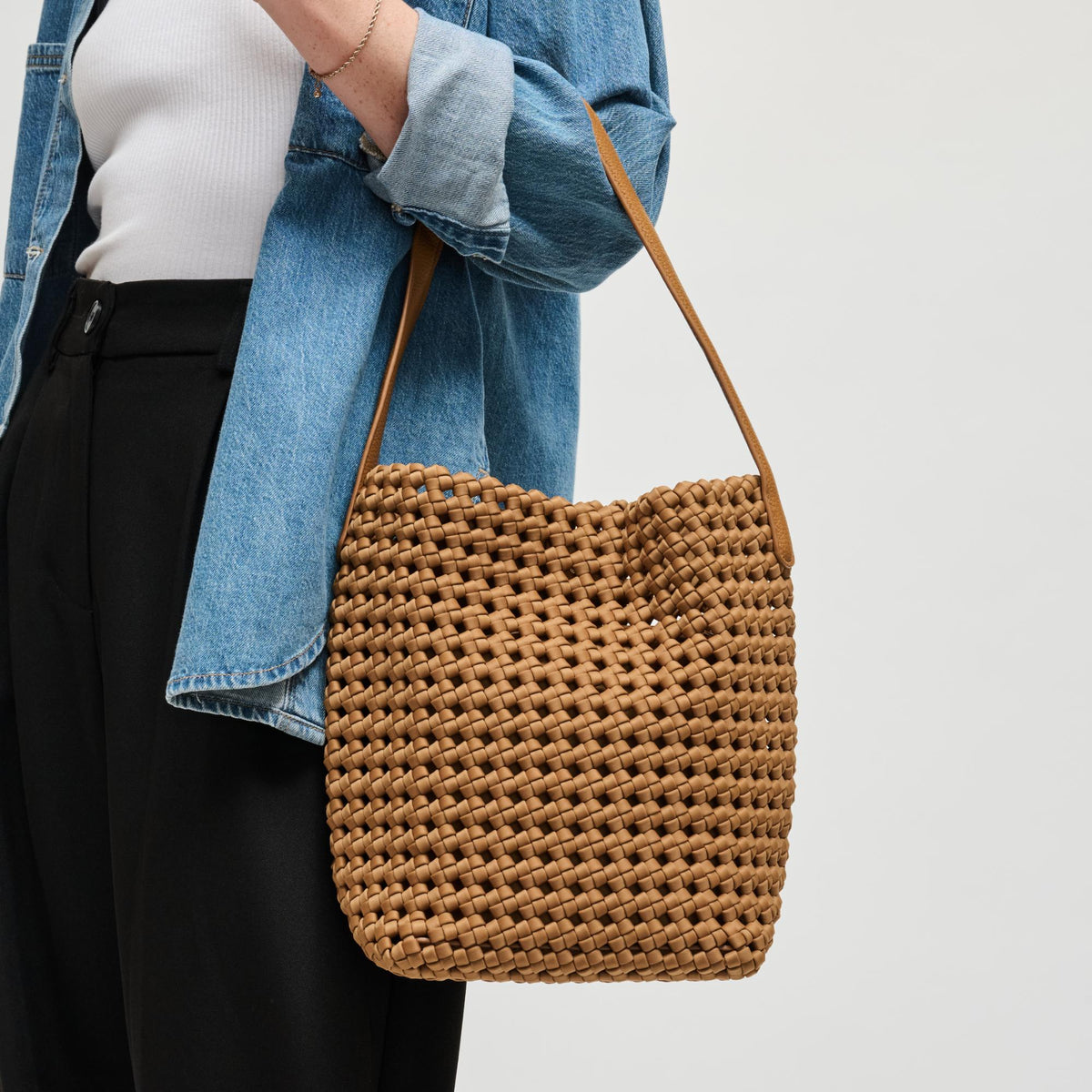 Woman wearing Sand Sol and Selene Gaia Shoulder Bag 841764112833 View 2 | Sand