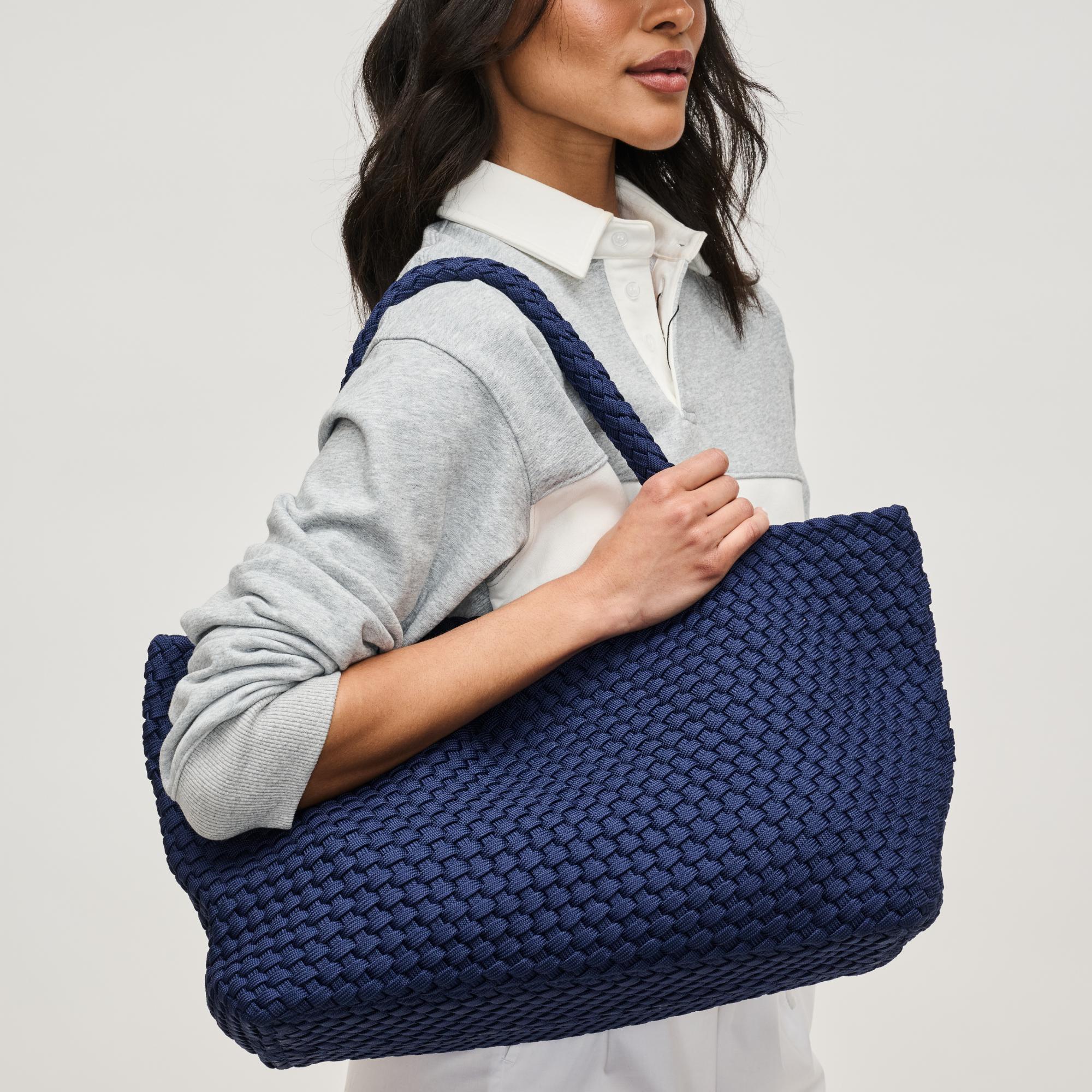 SOL and SELENE WEB限定 Sky’sThe LimitLarge Sky's The Limit - Large Laced Up Eco-Edition - Sol and Selene